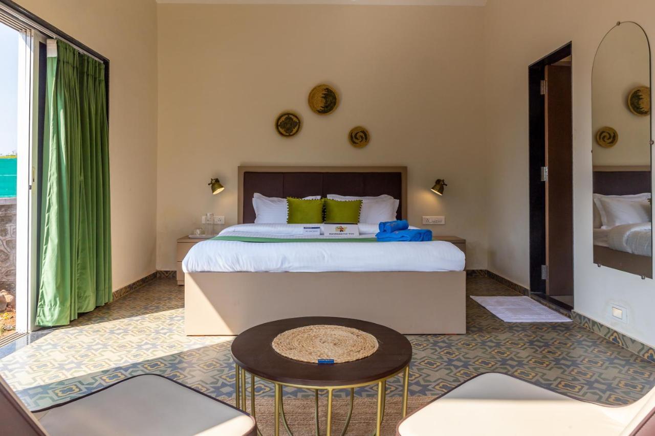 Saffronstays Apricus Farm, Карджат Екстер'єр фото